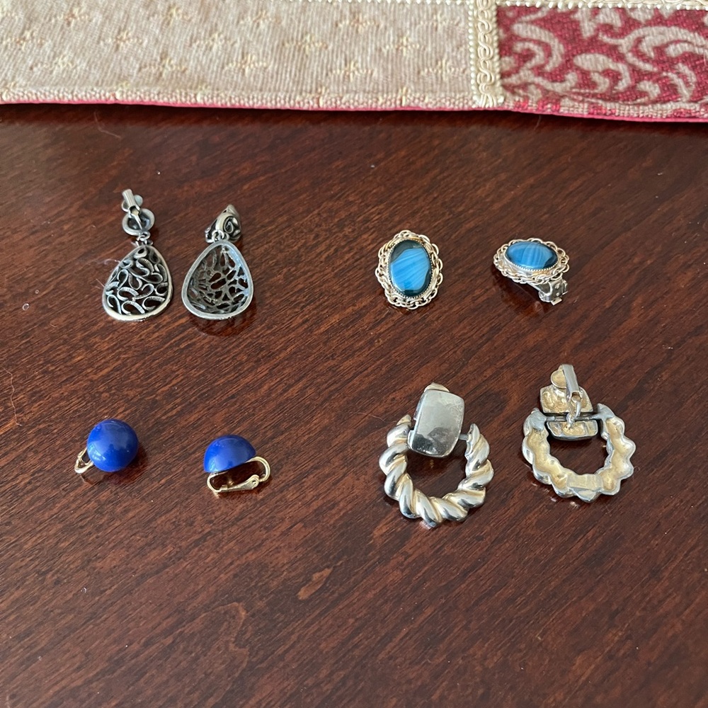 4 pair clip on earrings